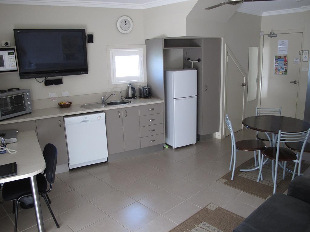 Aston Hill Motor Lodge Port Macquarie Kültér fotó